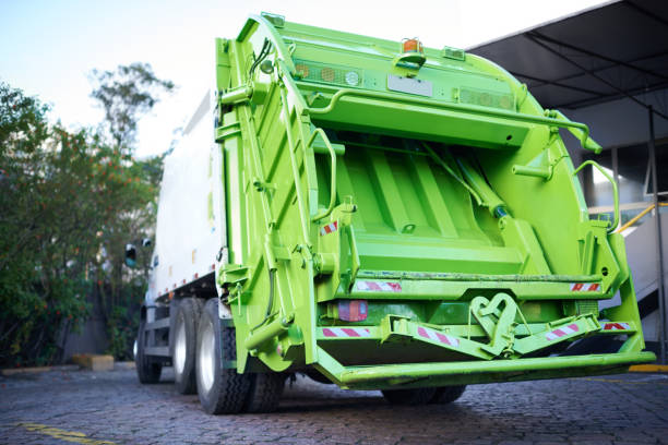 Best Commercial Junk Removal  in St Marys, WV